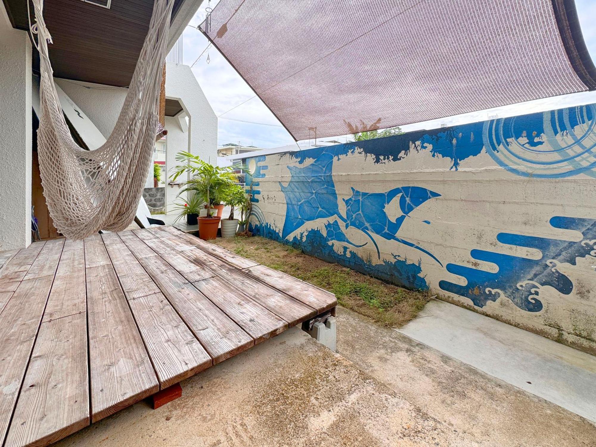 Guesthouse Asibina Ishigaki  Extérieur photo